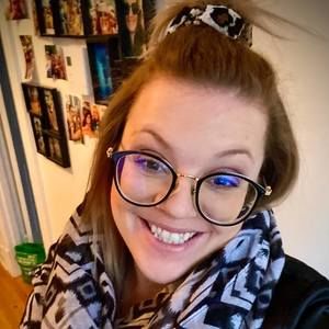 Meet your Posher, Chloée